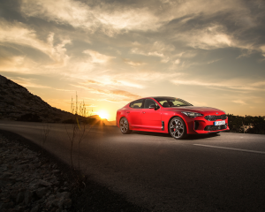 Kia Stinger Red Static (3)